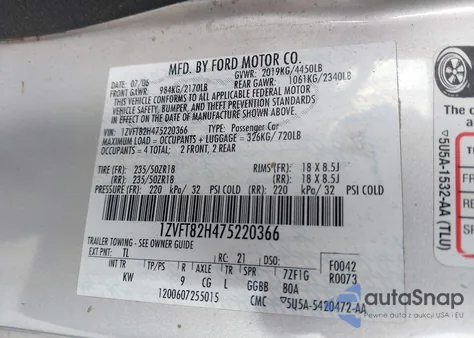 2007 Ford Mustang Gt Deluxe/Gt Premium from USA, damaged, VIN 1ZVFT82H475220366